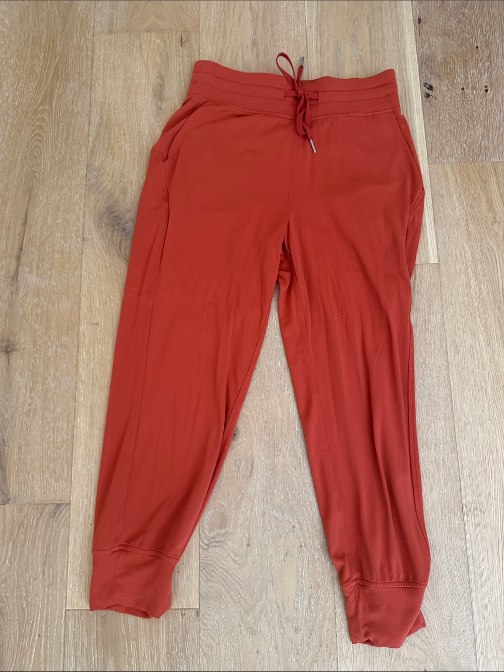 lululemon athletica burnt orange/pumpkin  soft cropped Drawstring Jogger Pants